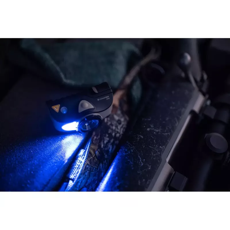 Handzaklamp Ledlenser MH8 zwart