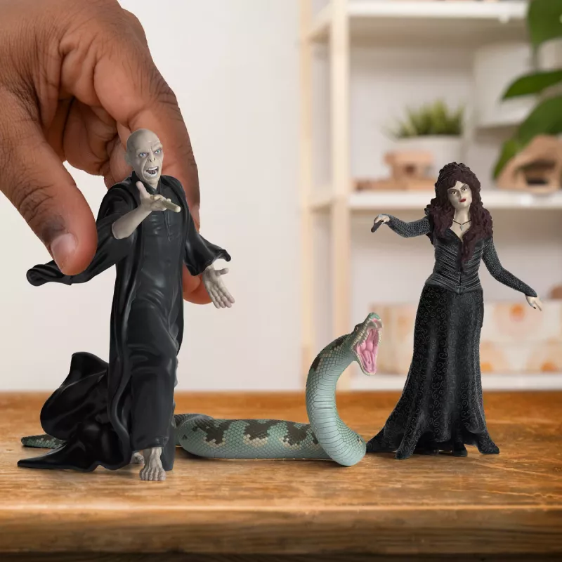 Figurenset Schleich Lord Voldemort Nagini Bellatrix Lestrange veelkleurig