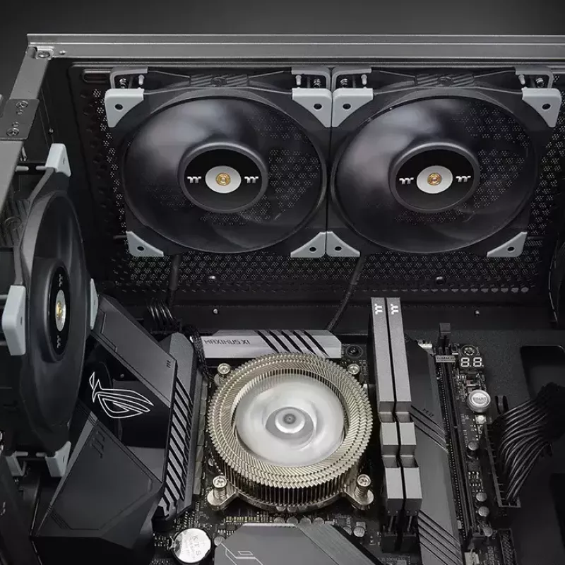 Ventilator Thermaltake TOUGHFAN 14