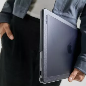 Incase Edge Hardshell Case met Makrolon® voor 14-inch MacBook Pro (M1-M4, 2021-2024)