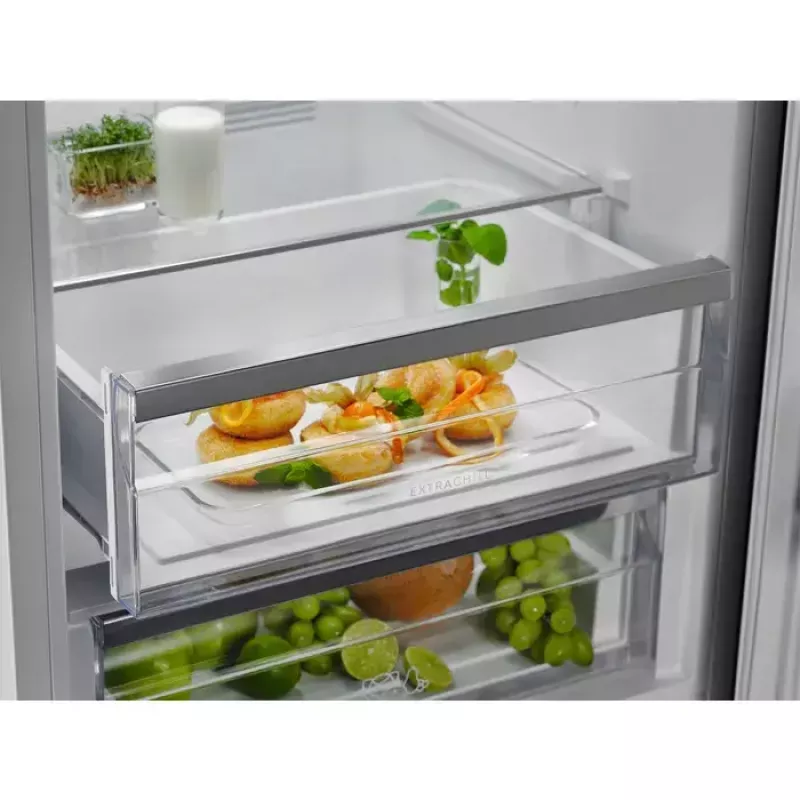 Electrolux LNC7ME32X3 vrijstaand 330 L roestvrijstaal