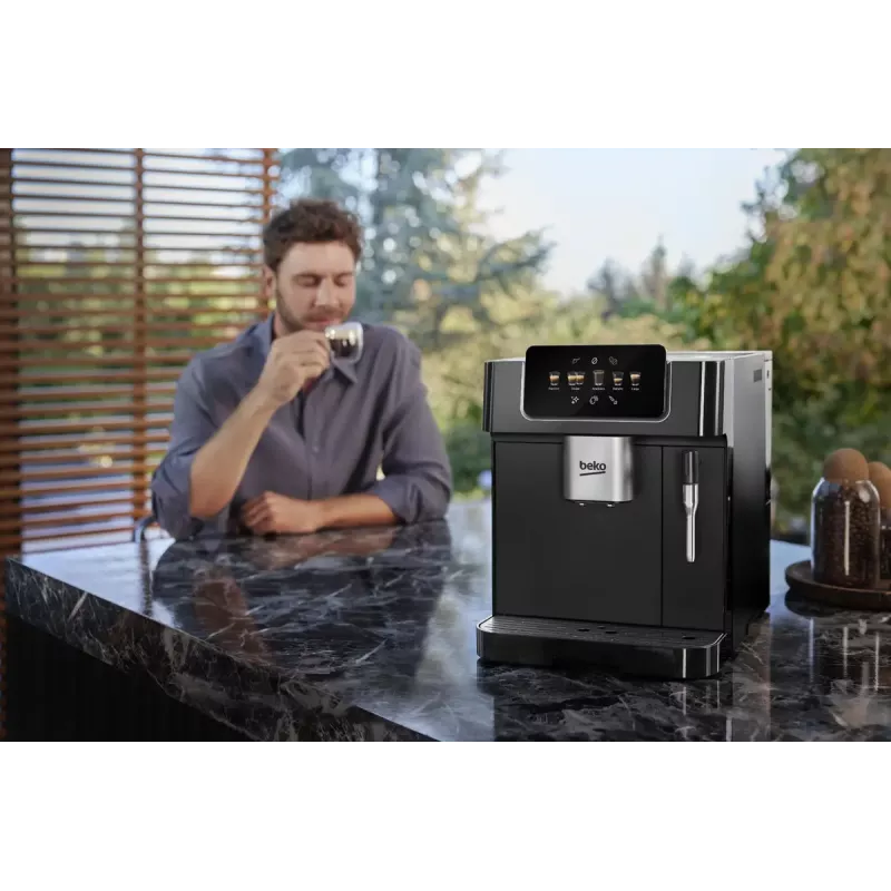 Beko CEG7302B CaffeExperto koffieautomaat met stoompijpje