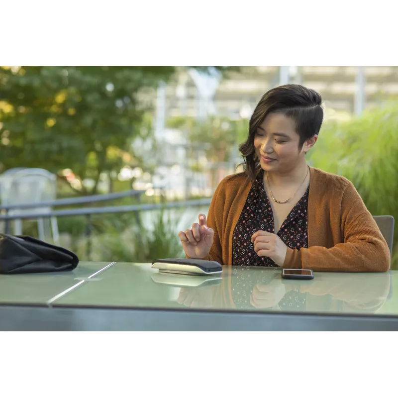 HP Poly Sync 20 USB-A speakerphone, pc, zilver, 0,715 m, IP64, Windows 10, Windows 11, MacOS