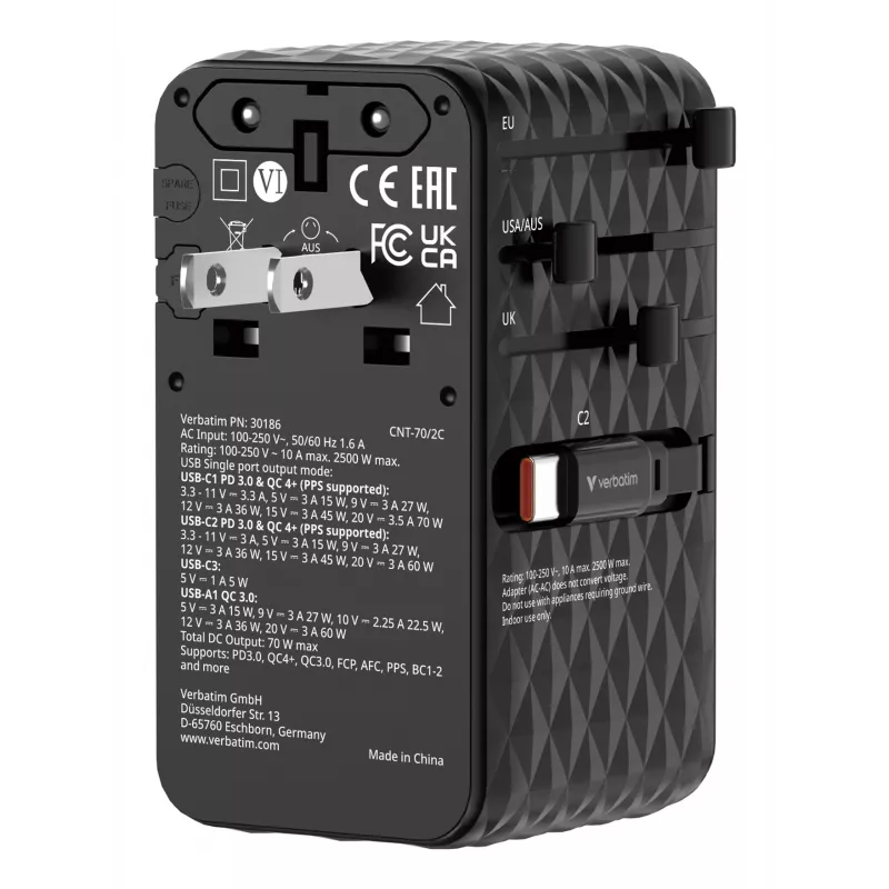 Verbatim Charge 'n' Travel 70W 2C oprolbaar universele reisadapter zwart