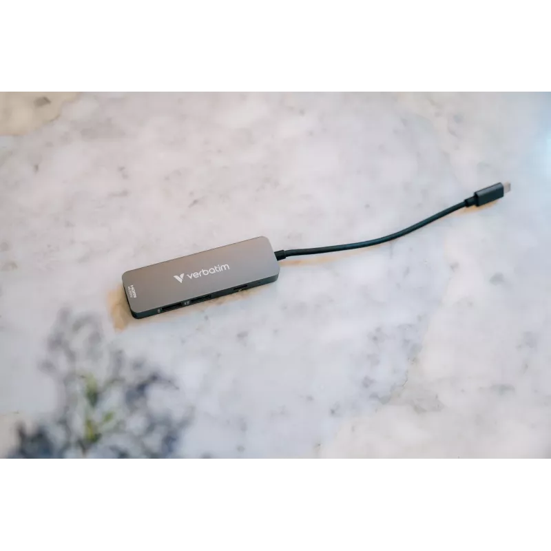 Verbatim USB-C Essentials multiport hub 4 poorten: HDMI, USB-C PD, USB-A 3.2 Gen 1, USB-A