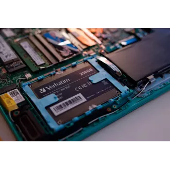 SSD Verbatim 256GB 2,5 inch SATA Vi550 S3
