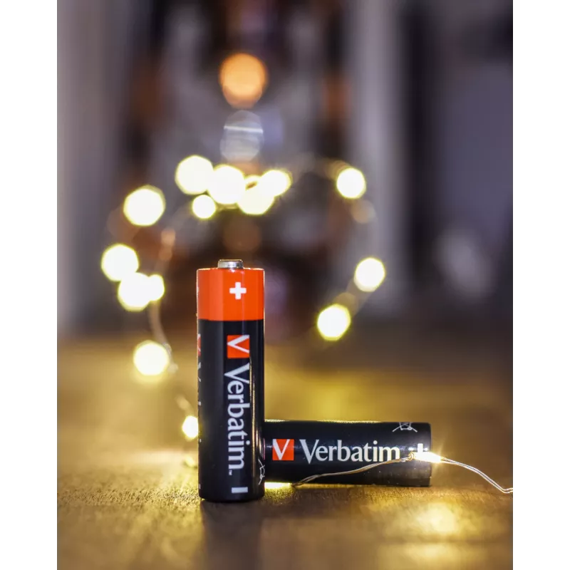 Verbatim AA alkalinebatterijen, wegwerpbatterij, AA, alkaline, 1,5 V, 10 stuks, zwart, rood