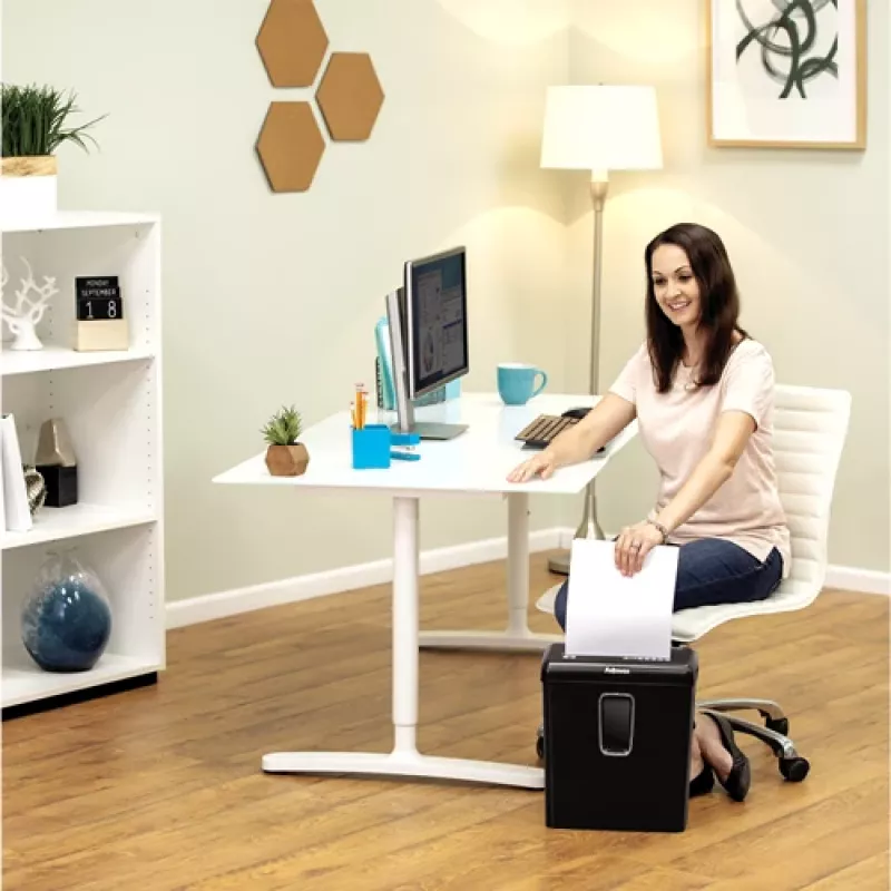Fellowes Powershred P-30C papierversnipperaar partikelsnijder 22 cm zwart