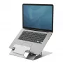 Fellowes laptopstandaard voor het bureau – Hylyft verstelbare laptopstandaard voor thuis en kantoor – laptopverhoger met 6 hoogte-instellingen – max. monitorgrootte 17 inch, max. gewicht 5 kg – zilver/zwart