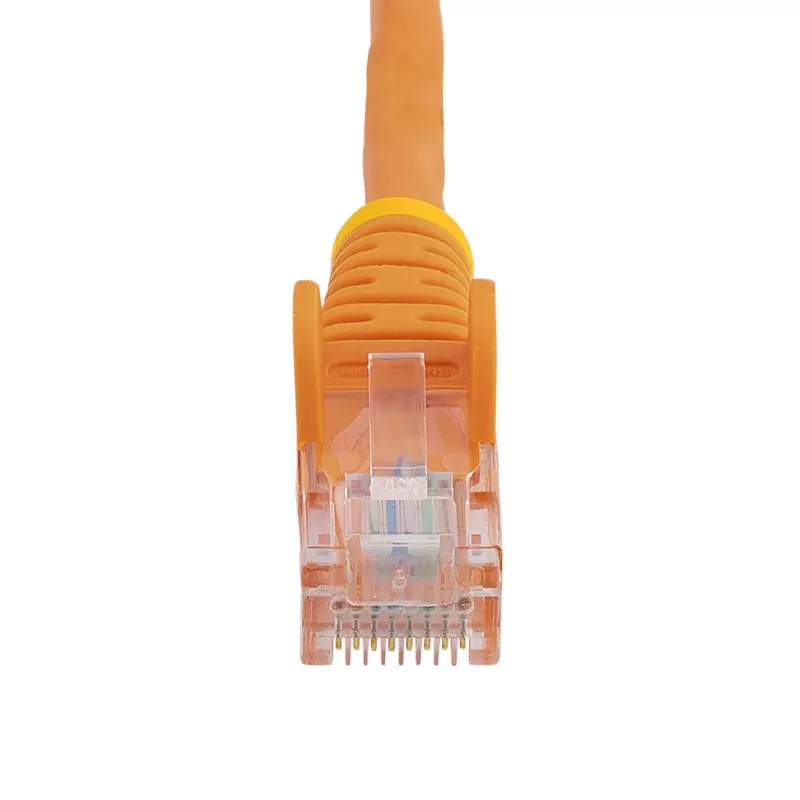 StarTech.com Cat5e Ethernet-patchkabel met RJ45-stekkers zonder vergrendelingslip – 0,5 m, oranje