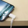 StarTech.com 1 m robuuste USB-A naar Lightning-kabel – wit 90° haaks duurzaam aramidevezel USB Type-A naar Lightning laad-/synckabel – Apple MFi-gecertificeerd – iPhone