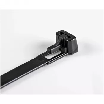 StarTech.com 15 cm herbruikbare kabelbinders - 7 mm breed, 35 mm bundeldiameter, 22 kg treksterkte, losmaakbare nylon binders, binnen/buiten, 94V-2/UL-gecertificeerd, 100-pack - zwart