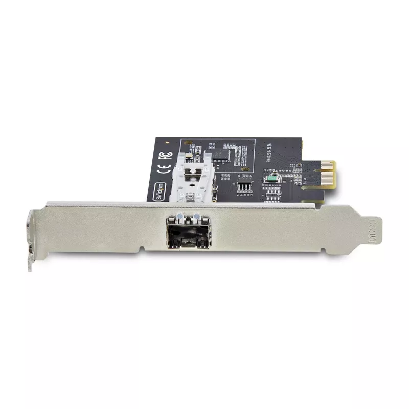 StarTech.com 1-poorts GbE SFP-netwerkkaart, PCIe 2.1 x1, Intel I210-IS, 1GbE-controller, 1000BASE koper/glasvezel, single-port Gigabit Ethernet NIC, desktop-/serverbeugels – compatibel met Windows en Linux