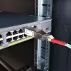 StarTech.com Gigabit glasvezel-naar-RJ45 Ethernet mediaconverter-dongle, optisch singlemode 10 km/multimode 800 m, PoE-gevoed, compact ontwerp, metalen behuizing, Micro Mini, TAA