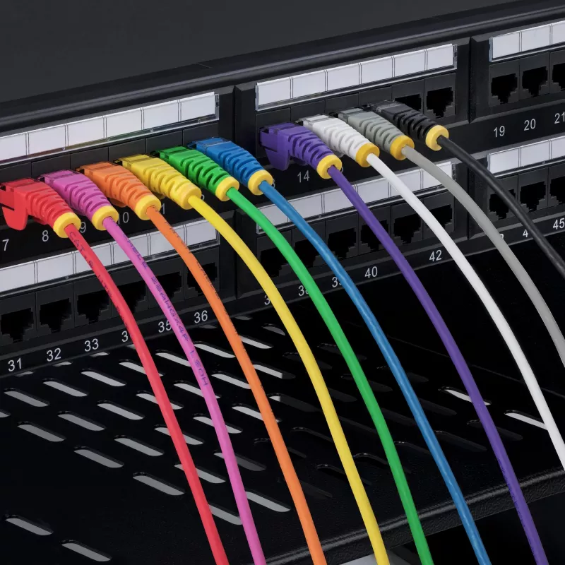 StarTech.com 15 m rode slanke CAT6 ethernetkabel, snagless, 100 W PoE, UTP, LSZH, 28AWG puur blank koperdraad, slanke RJ45 netwerk-patchkabel met trekontlasting, individueel getest