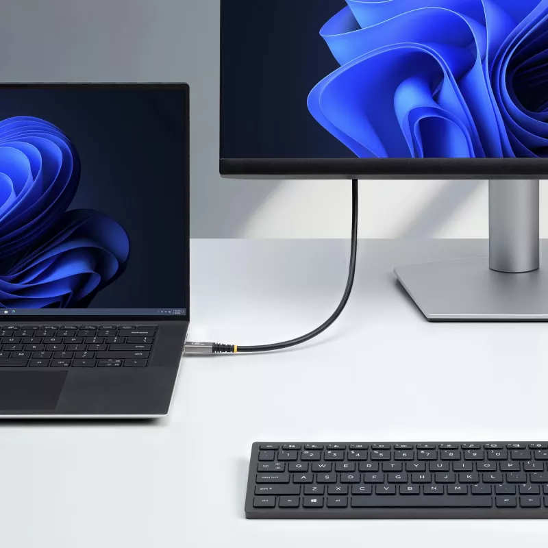 StarTech.com 3 m (10 ft) USB4-kabel, 20 Gbit/s, USB-IF-gecertificeerd USB-C-kabel, 60 W PD, 4K 120 Hz DP 1.4, TPE-mantel, wit USB-C-kabel