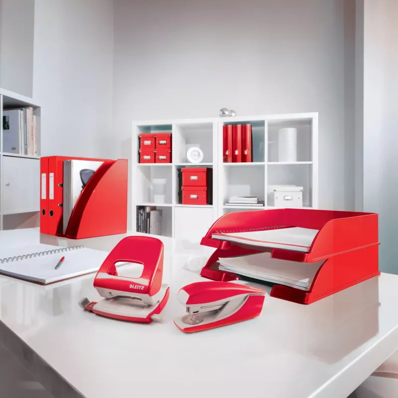 Leitz tijdschriftenhouder WOW, rood, kunststof, A4, 75 mm, 258 mm, 312 mm