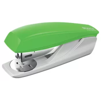 Leitz NeXXt Recycle kleine nietmachine, 25 vel, groen, standaard lusnieten, 24/6, kunststof, 80 g/m²