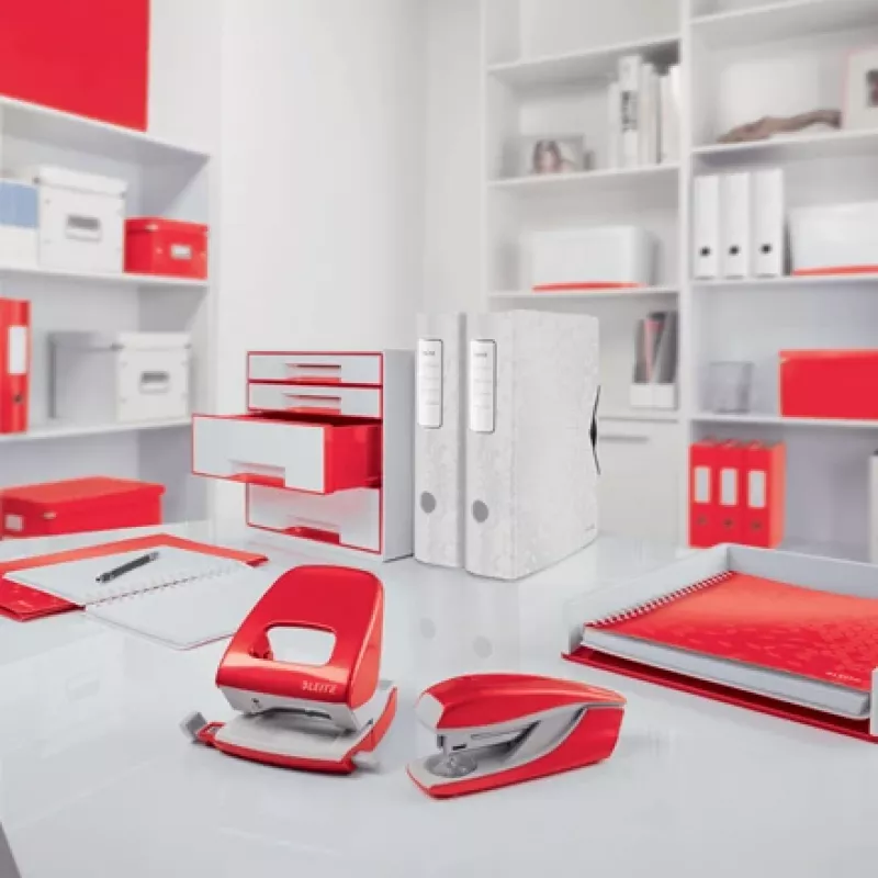 Leitz nietmachine & perforator set mini WOW, 10 vel, rood, P2, metaal, 80 g/m², 3,5 cm