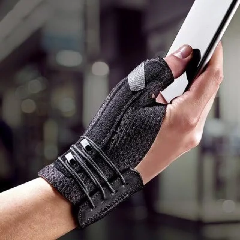 Vingerspalk 3M FUTURO 45844 L/XL juist gebruik vinger