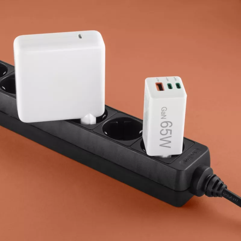 Hama 00125142 mobiel apparaat oplader universeel wit AC snelladen binnen