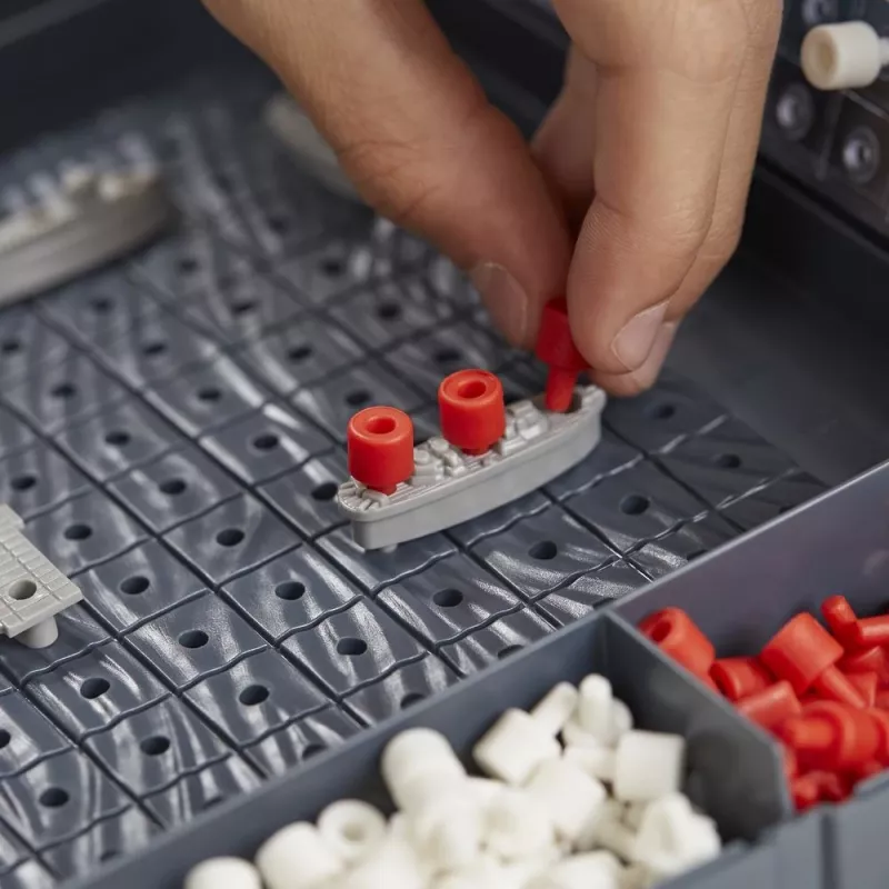 Bordspel HASBRO Battleship strategie – tafelstrategiespel, aanbevolen vanaf 7 jaar