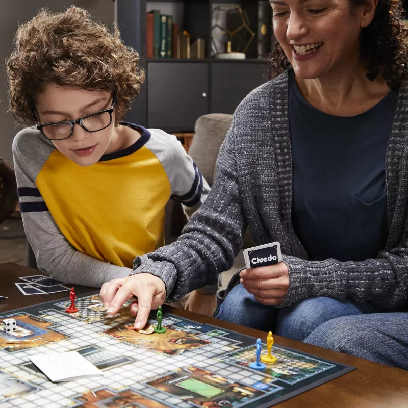 Hasbro Gaming Cluedo 45 min bordspel detective