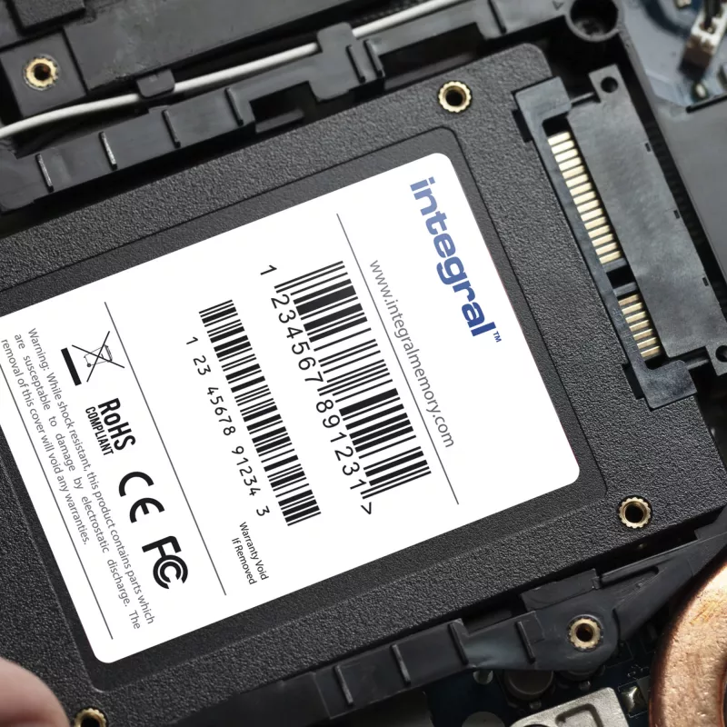 Integral 240 GB SSD 2,5 inch SATA 3 R-450 MB/s W-400 MB/s TBW 75 V SERIE 2