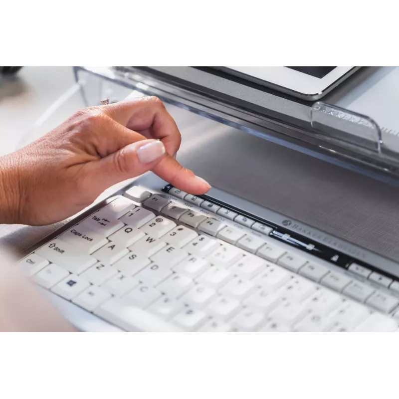 BakkerElkhuizen S-board 840 BE Azerty, tenkeyless (80-87%), bedraad, USB, schaarschakelaars, AZERTY, lichtgrijs, wit