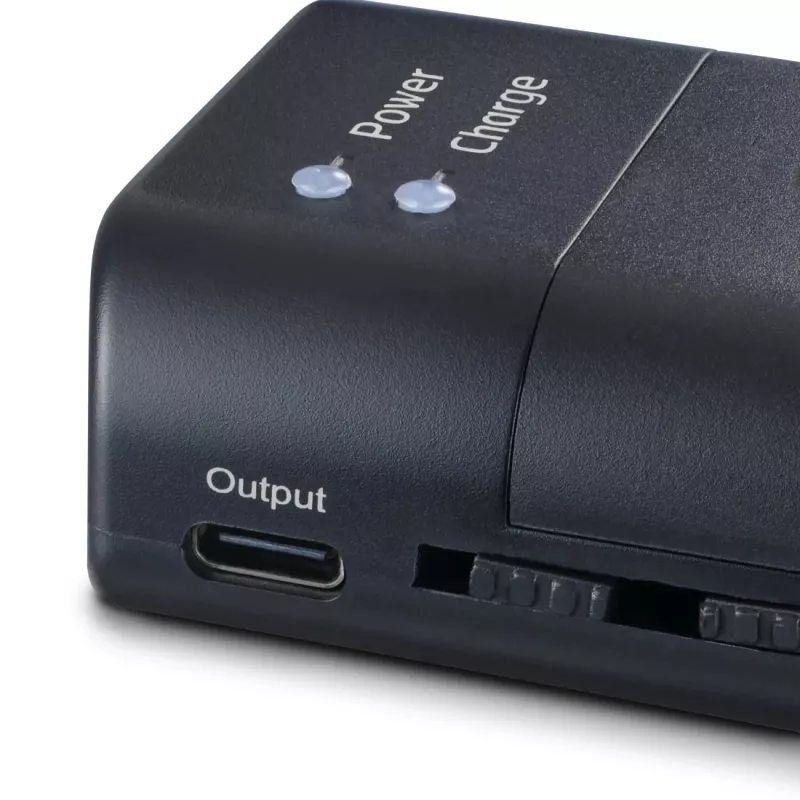 Acculader HAMA 00081390 voor digitale camera-accu's — USB, Li-Ion en NiMH compatibel, 5 V ingang