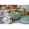 Staub ronde gietijzeren stoofpot 5,2 L, mint – La Cocotte 26 cm
