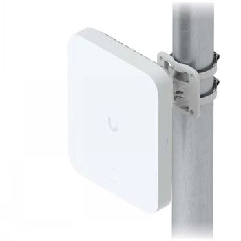 Ubiquiti UniFi 5G Max Outdoor 5G DL tot 3,6 Gbit/s, 4G DL tot 1,6 Gbit/s, 1x 2.5G LAN, IPX6 weerbescherming