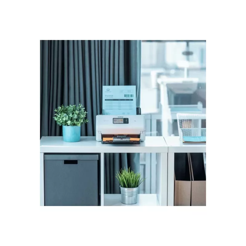 Documentscanner Brother ADS-4550WTC1 met duplex-scan en draadloze connectiviteit