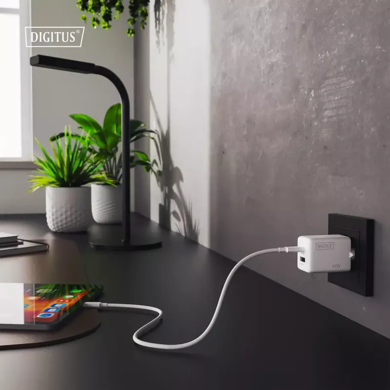Wandlader DIGITUS USB GaN 45W — 1× USB-C, 1× USB-A, ingang 100–240V, wit