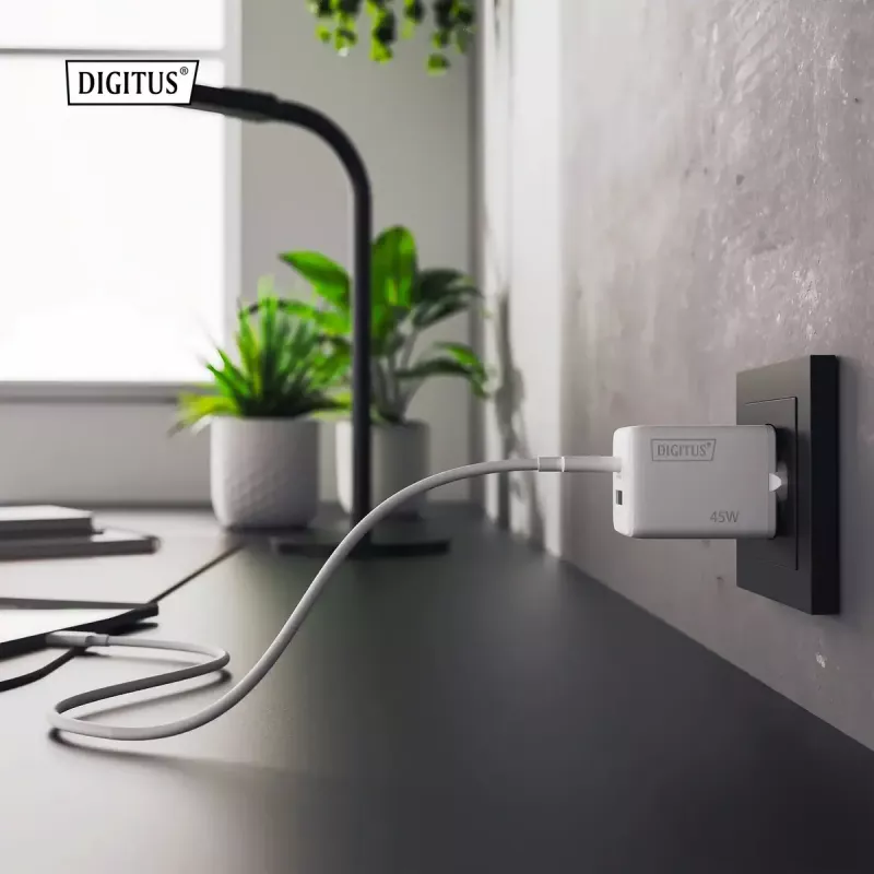 Wandlader DIGITUS USB GaN 45W — 1× USB-C, 1× USB-A, ingang 100–240V, wit