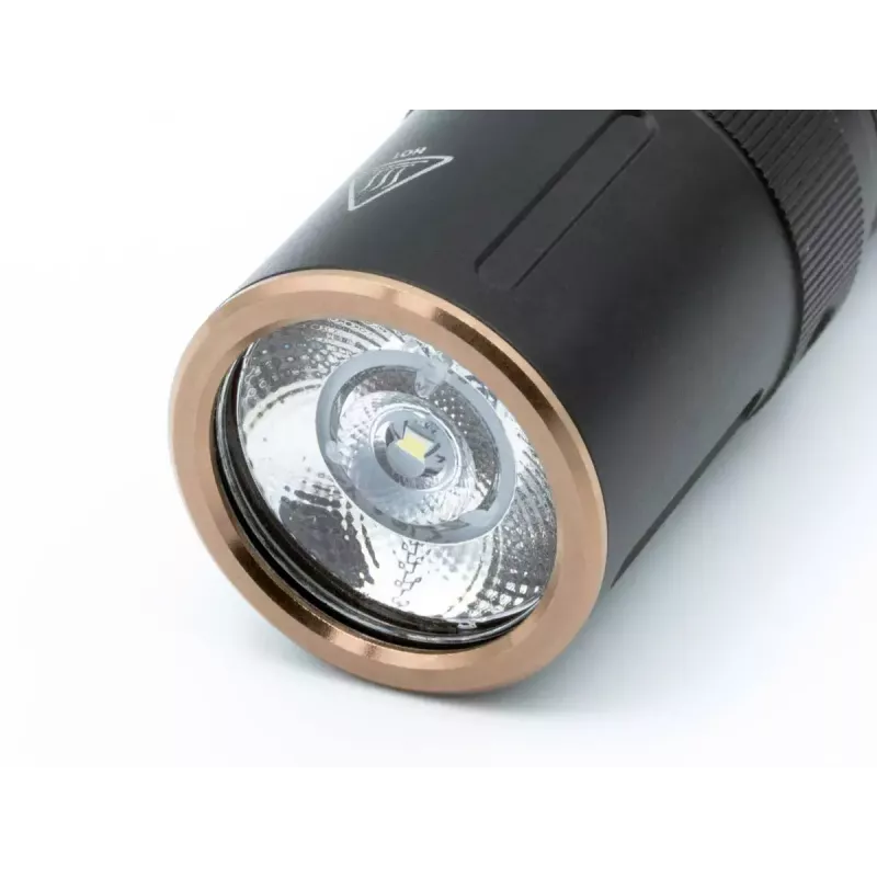 Zaklamp Fenix E12 V2.0 zwart LED aluminium IP68 50000h