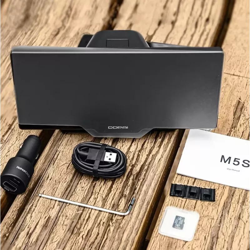 Auto-dashcam 70mai DDPAI M5S met 8,9-inch touchdisplay, 1440p frontcamera, Bluetooth 5.0, 5 GHz Wi‑Fi