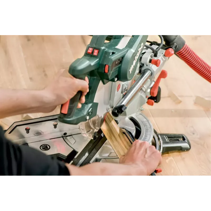 Zaag Metabo KGSV 72 XACT SYM