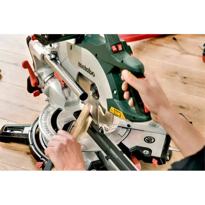 Zaag Metabo KGSV 72 XACT SYM
