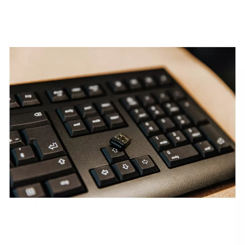 Cherry KW 3000 universeel RF draadloos QWERTY Portugees zwart