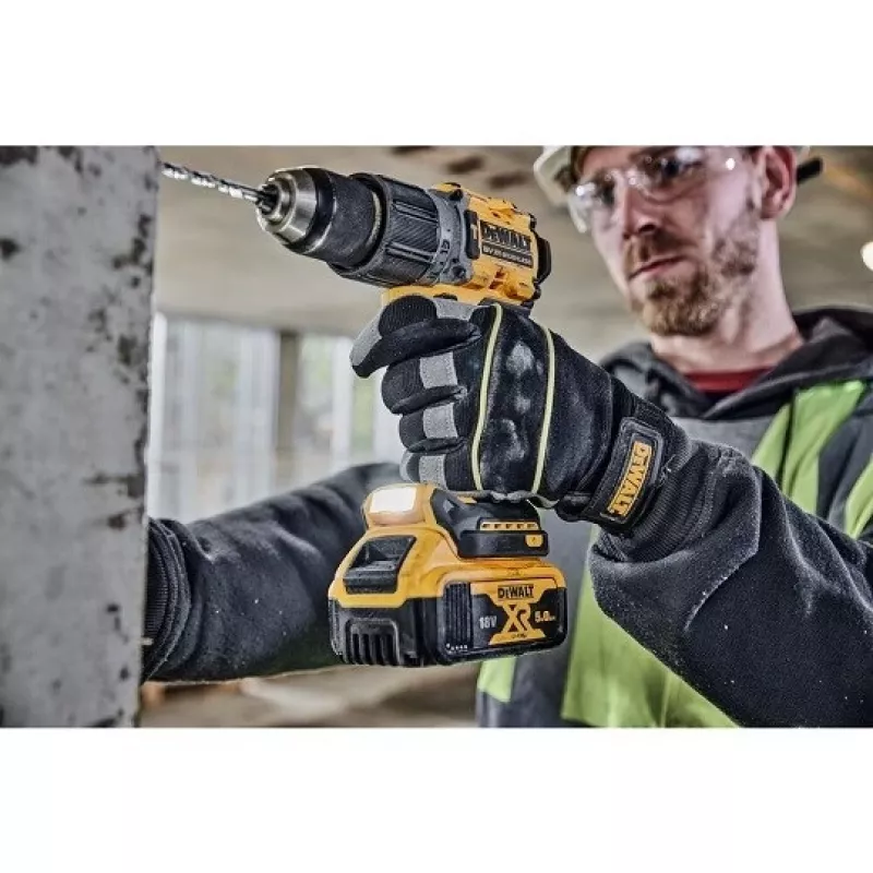 DeWalt DCK2026P2T-QW combiset DCD805 + DCG405, 18 V XR 2×5,0 Ah zwart, geel