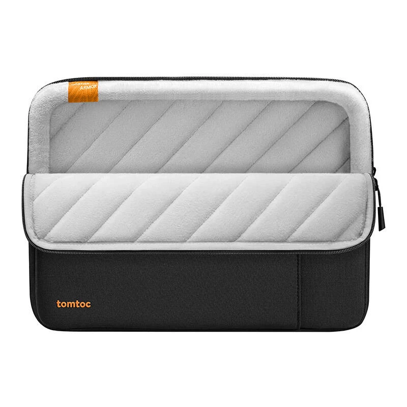 Laptophoes Tomtoc Defender-A13 voor 13,3 inch apparaten, model A13E3D1, gevoerde beschermhoes