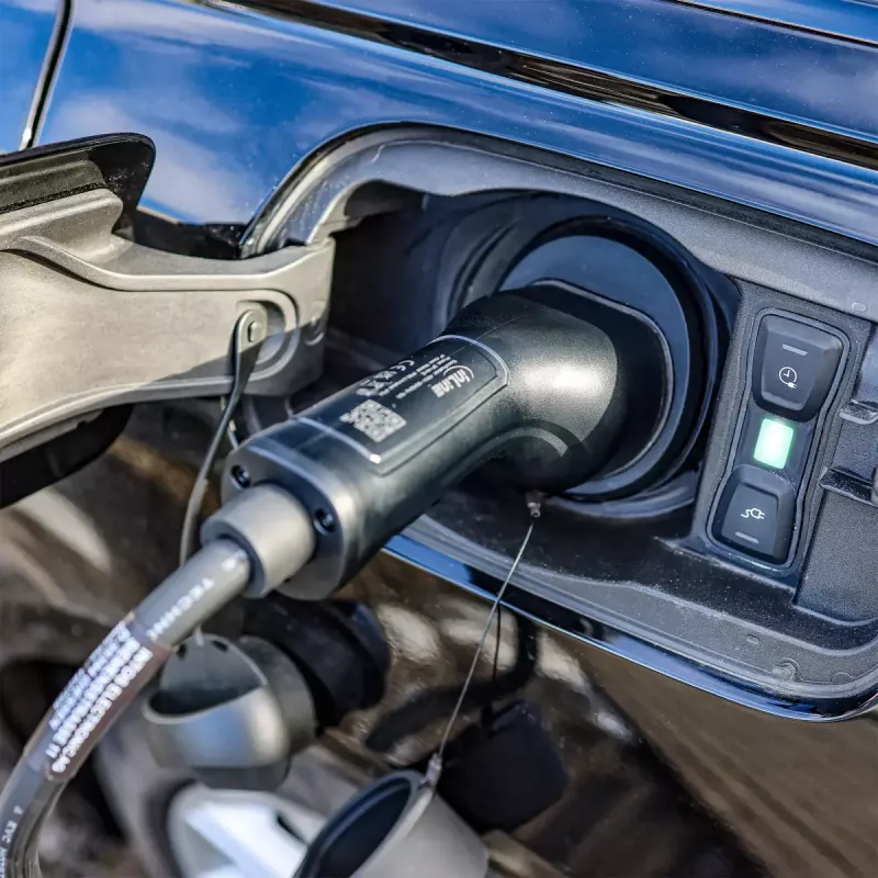 InLine 16273S laadkabel voor elektrische voertuigen, Type 2, 11 kW, 3-fasig, 3 m spiraalkabel