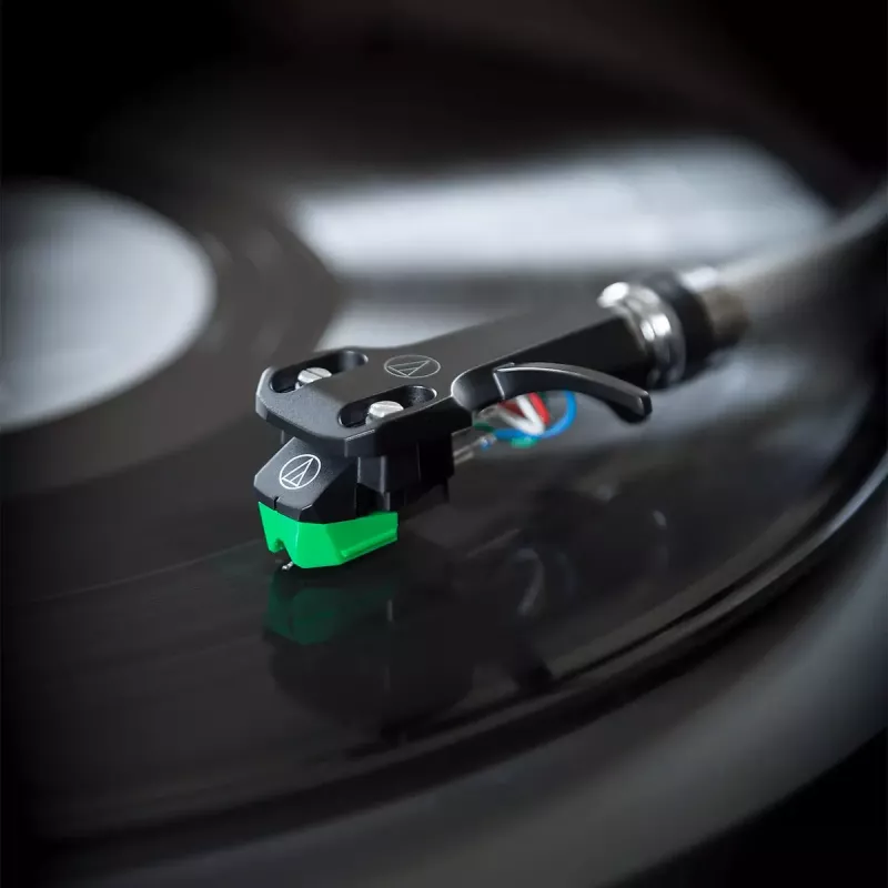 Audio-Technica AT-VM95E/H element met AT-HS6BK headshell voorgemonteerd (zwart/groen)