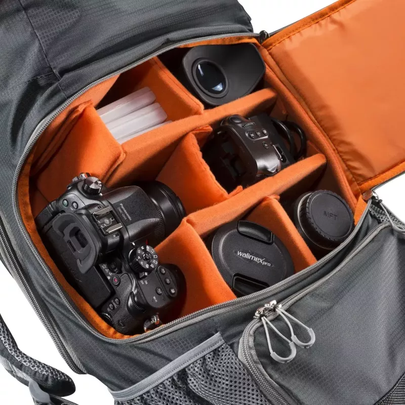 Backpackcase Mantona ElementsPro 40 grijs oranje