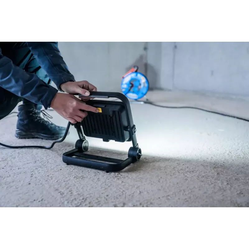 Flutlichtstrahler Brennenstuhl 1171250547 zwart 50 W LED IP65