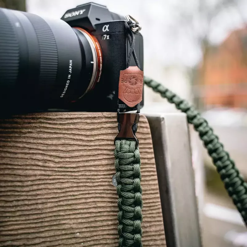 C-ROPE Traveler paracord camerariem, 100 cm, Military Olive