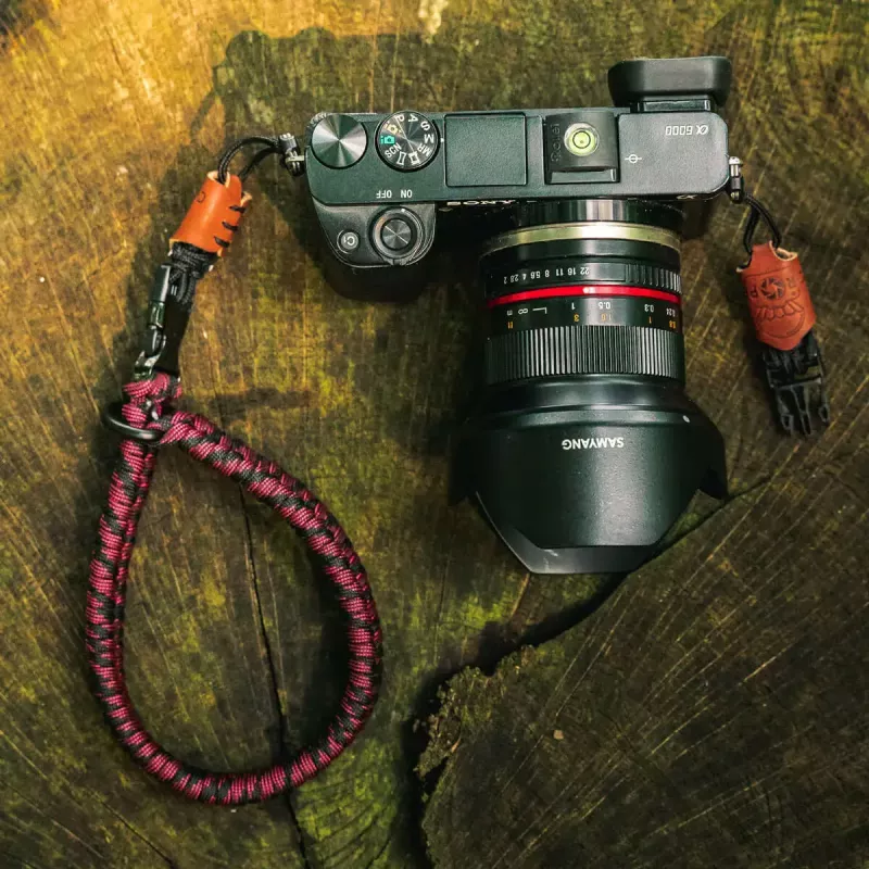 C-ROPE Claw paracord camerapolsband, 30 cm, rood