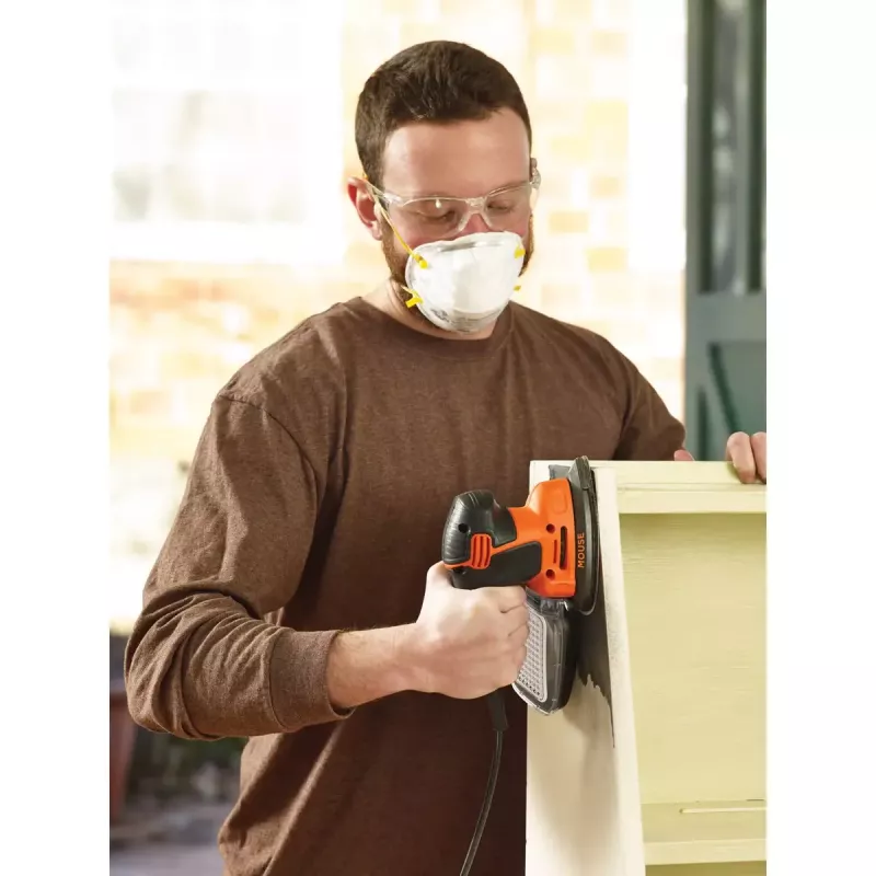 Draagbare excenterschuurmachine Black & Decker KA2000-QS