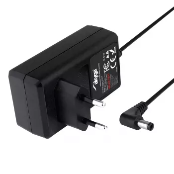 Akyga AK-TB-17 universele voeding, 12 V, 2 A, 24 W, 5,5 x 2,1 mm, 1,4 m